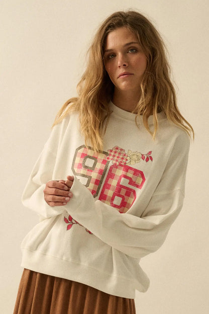 96 Vintage-Print Oversize Thermal Graphic Top